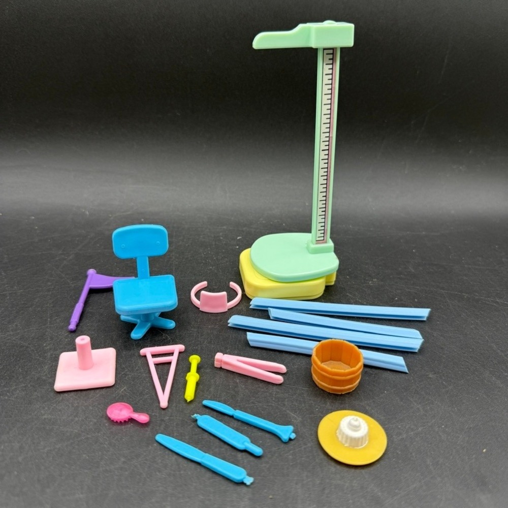 Vintage Sylvanian Calico Critters Doctor Set Accessories Kids Pastel